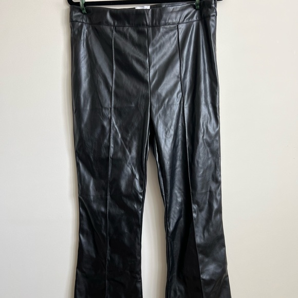 Princess Polly Vegan Leather Flare Pants - Picture 2 of 3